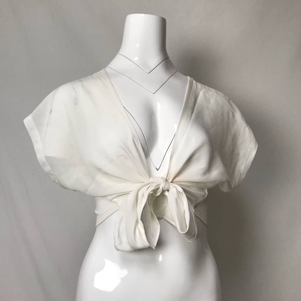 My perfect little white sexy tied up crop top